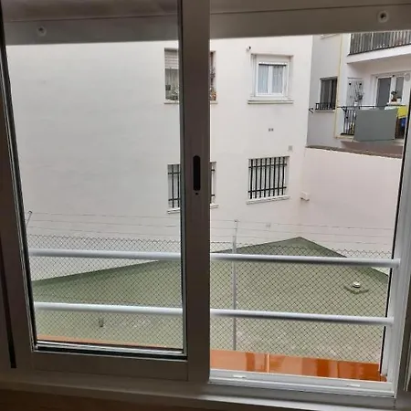 Pension La Ferroviaria - Habitaciones Con Balcon - 1 Cama Con Bano Privado-Sin Ascensor 2* Zaragoza