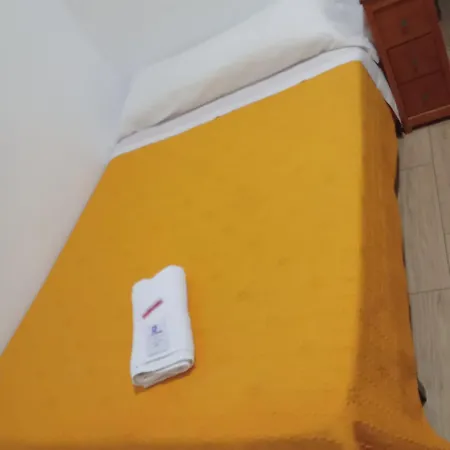 Pensión Pensión LF Habitaciones One Sin Ascensor -No Fumadores Zaragoza