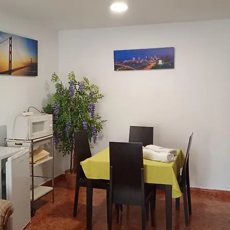 Lf - No Fumadores - Sin Ascensor 3* Zaragoza